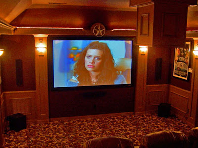 36 Creative and Cool Home Theater Designs (70) 25