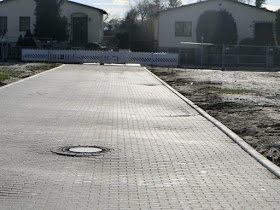 Schäden an unsere Privatstraße
