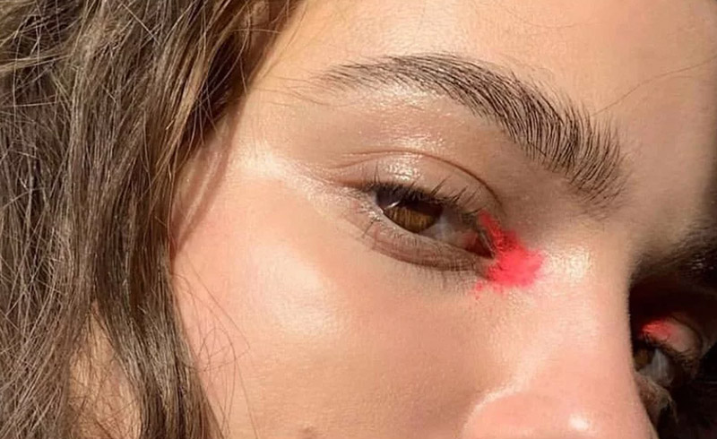  "Clean Color" Is the Makeup Trend You Need to Try in 2020 