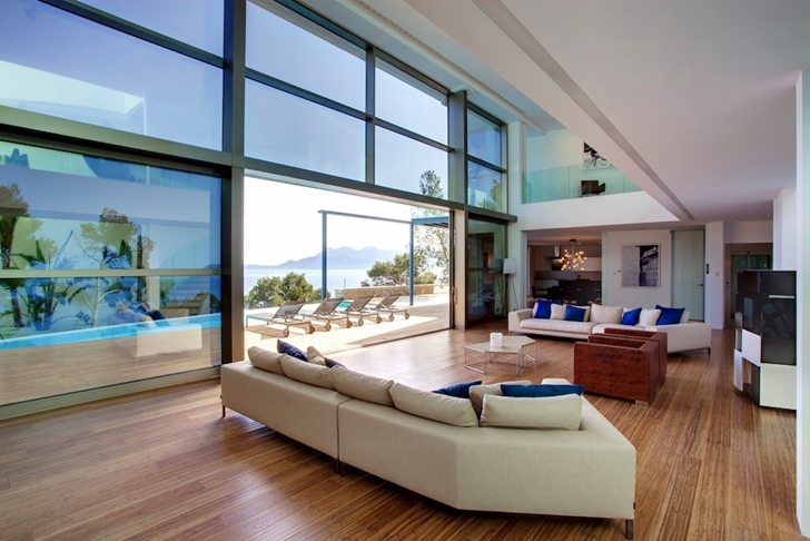 Modern living room in Modern mansion on the cliffs of Mallorca 