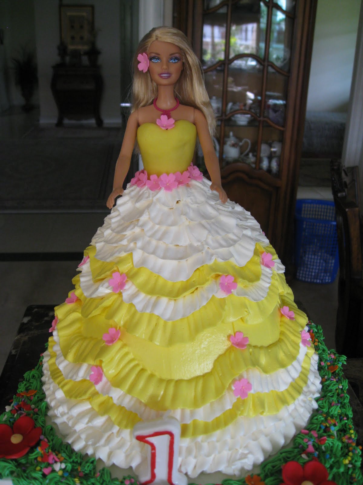 .: Kek Barbie Doll