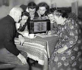 todos a escuchar la radio