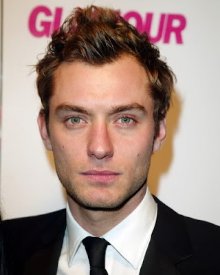 JUDE LAW WAVY HAIR STYLE