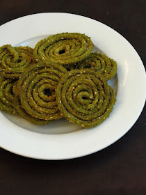 Palak chakli, Spinach Murukku