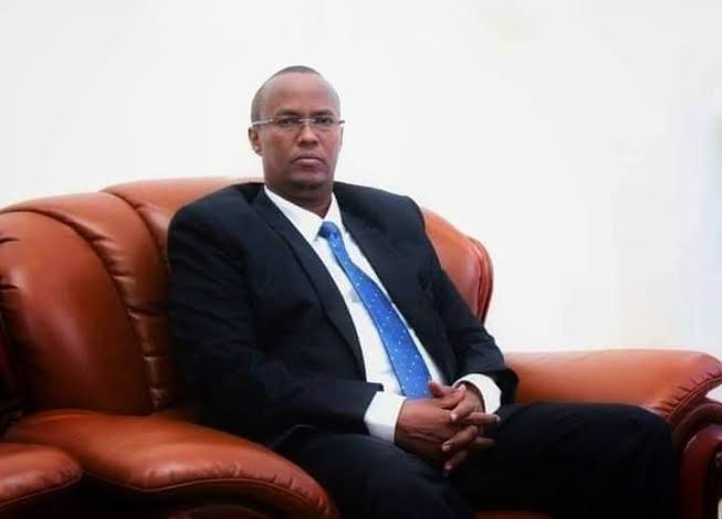 Godlawy disavows his connection with the elections in Garowe in favor of Farmajo