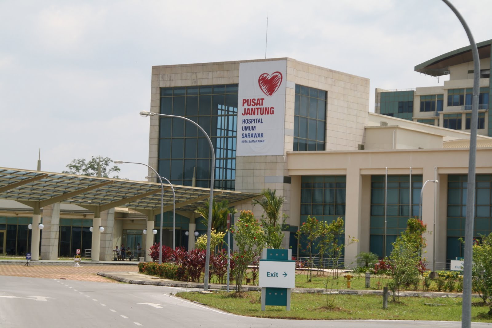 Kita Tak Peduli Pusat Jantung Hospital Umum Sarawak