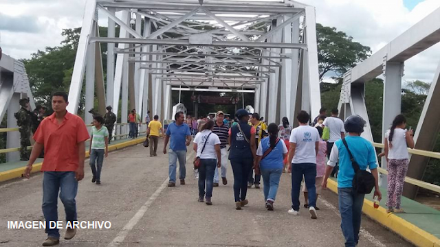 FRONTERA: Flujo de personas en el Puente Internacional José Antonio Páez ha sido mínimo según Migración Colombia.