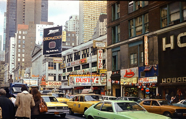 Broadway at 49th Street, NYC, in the 1970s randommusings.filminspector.com