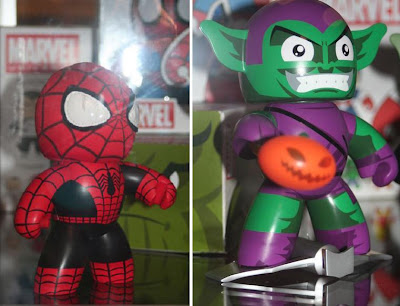 Marvel Legends Mighty Muggs - Unmasked Spider-Man with a Removable Cloth Spider-Man Mask and the Green Goblin Mighty Muggs