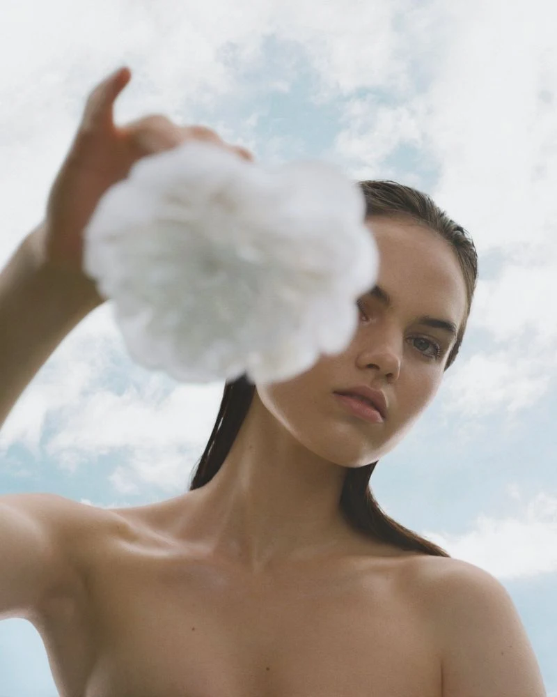 Chanel unveils Hydra Beauty 2020 campaign.