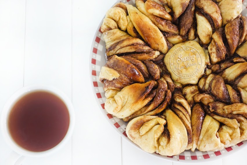     Nutella Twist Pull- Apart Bread (water roux method)