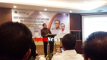 Asistem II Wakili Gubernur Sulsel Diacara PWI Provinsi Sulsel TA 2019