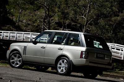 2010 Range Rover Vogue Photo Gallery