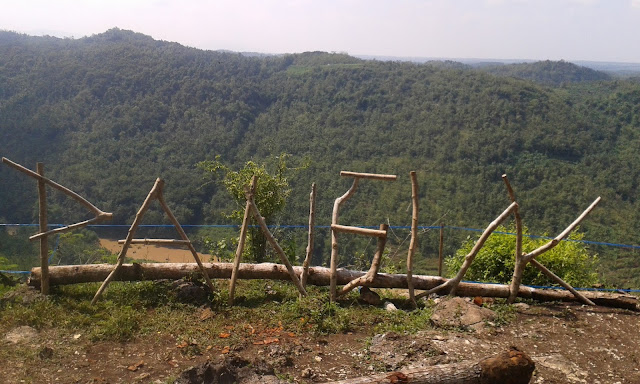 Hasil gambar untuk bukit panguk kediwung mangunan dlingo bantul