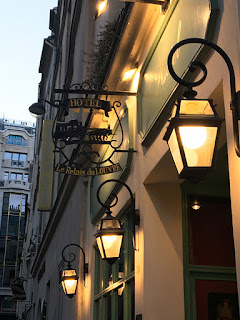 Hotel Le Relais du Louvre in Paris