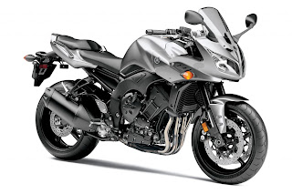 2011 Yamaha FZ1 Gallery