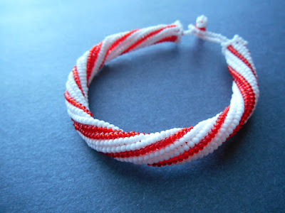 Holiday Candy Cane Bangle Tutorial