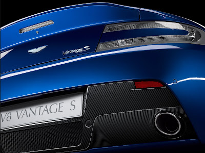 2011 Aston Martin V8 Vantage S Taillight