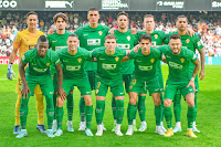 ELCHE C. F. Temporada 2022-23. Edgar Badía, Álex Collado, Enzo Roco, Pedro Bigas, Carlos Clerc, Omar Mascarell. Helibelton Palacios, Tete Morente, Raúl Guti, Pere Milla y Josan Ferrández. VALENCIA C. F. 2 ELCHE C. F. 2 Sábado 15/10/2022, 16:15 horas. Campeonato de Liga de 1ª División, jornada 9. Valencia, Camp de Mestalla: 41.805 espectadores. GOLES: 0-1: 29’, Pere Milla, de penalti. 1-1: 41’, Edinson Cavani, de penalti. 2-1: 45+7’, Edinson Cavani. 2-2: 65’, Pere Milla.