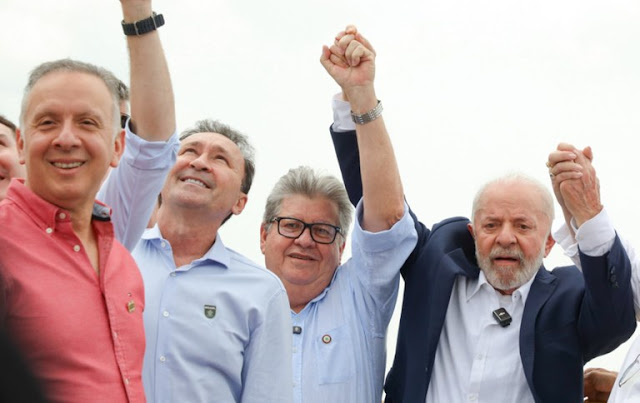 Lula e João Azevêdo entregam segundo lote do Canal Acauã-Araçagi que vai beneficiar cerca de 40 cidades