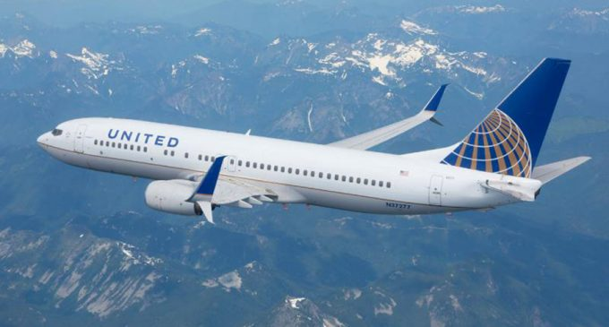 United Airlines eliminará el cobro del cambio de vuelo por la pandemia
