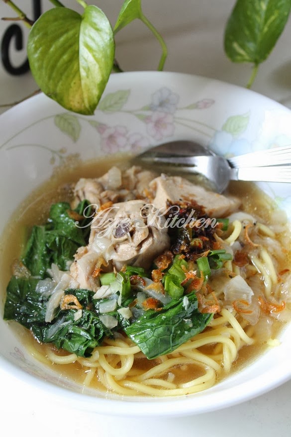 Mee Sup Istimewa Yang Sangat Sedap - Azie Kitchen