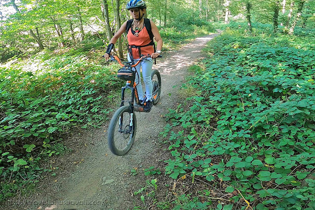 Mountain E-Scooter Trottinettes Electriques tout terrain Nature Parc Lacs de l'Eau d'Heure