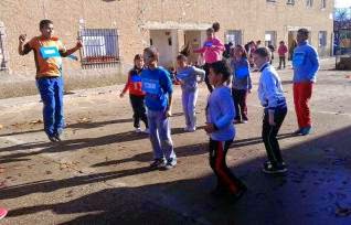 http://www.laopiniondezamora.es/comarcas/2014/12/06/colegios-sanzoles-venialbo-madridanos-perdigon/807608.html