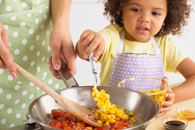 3 Tips Atasi Masalah Anak Picky Eater