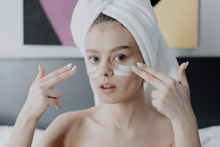 Daily skin care routine for glowing skin- tips and tricks