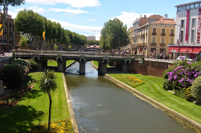 quais interdit aux piétons Perpignan