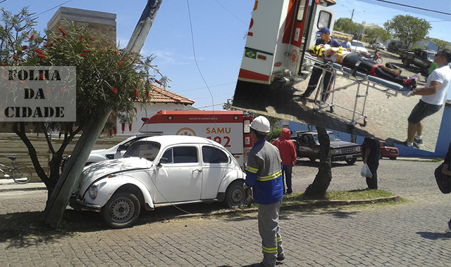 Motorista colide em poste e deixa uma pessoa ferida