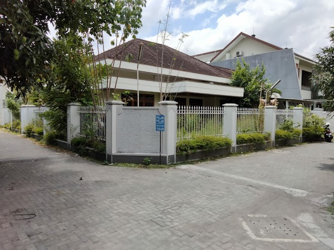 Rumah Mewah Klasik Hook Strategis Dalam Perum Premium Pogung UGM Jl. Kaliurang Km. 4