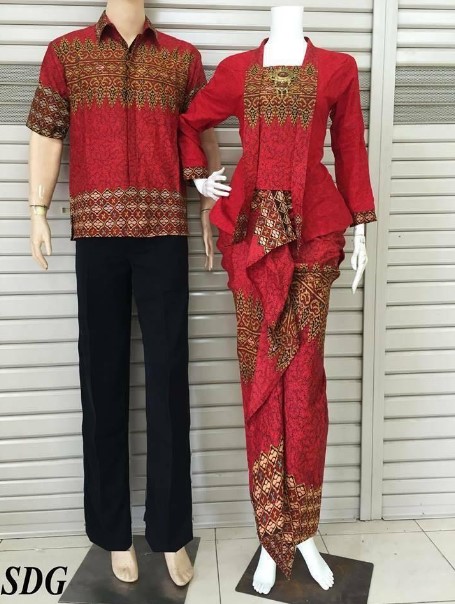 30 Model  Baju  Kebaya  Batik Couple  Modern Terbaru