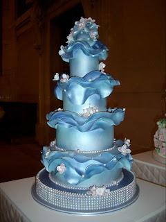 ugly wedding cake