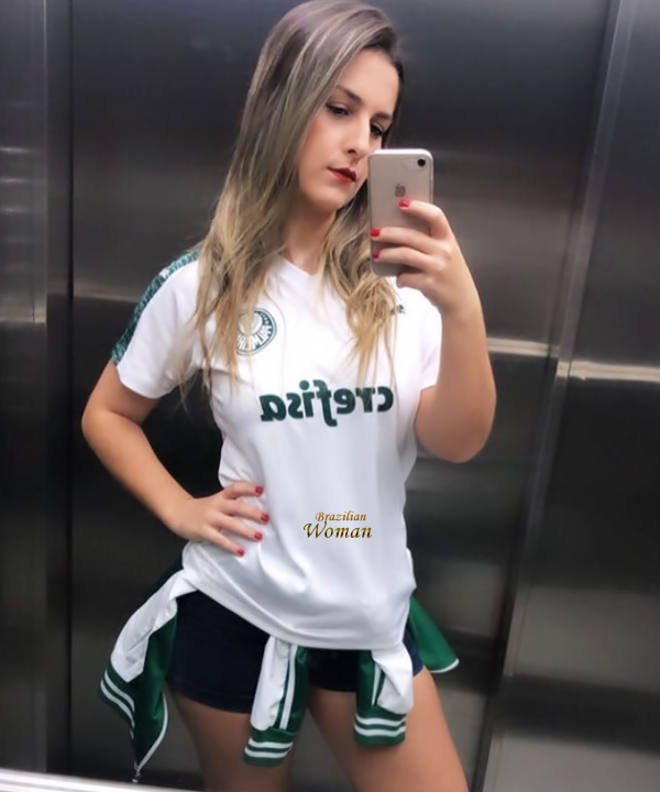 Linda torcedora do Palmeiras