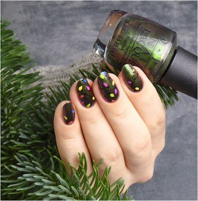 OPI #green on the runway