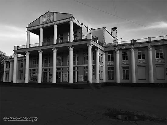 Фотограф Максим Яковчук: Будинок культури «Дарниця»
