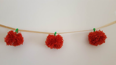 Pompom Pumpkins