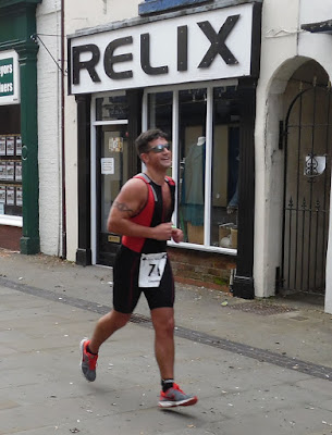 An action picture from the Keyo Brigg Sprint Triathlon 2015