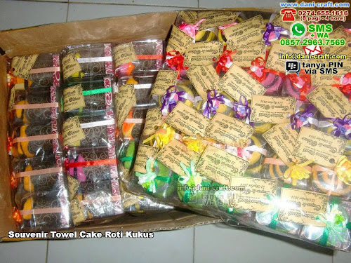 Souvenir Towel Cake Roti Kukus Handuk Mataram