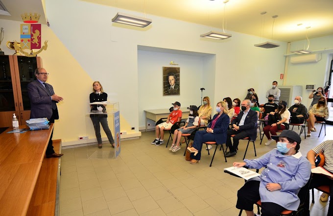 Matera: premiati gli studenti primi classificati del concorso “PretenDiamo Legalità”