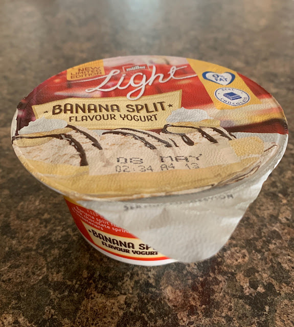 Muller Light Banana Split Yoghurt