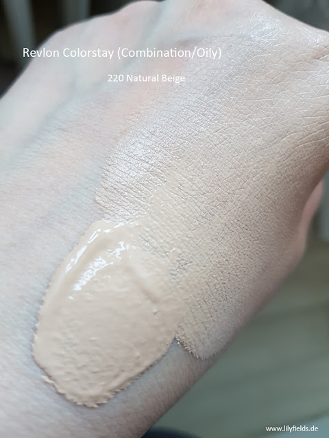 Revlon ColorStay 220 Natural Beige