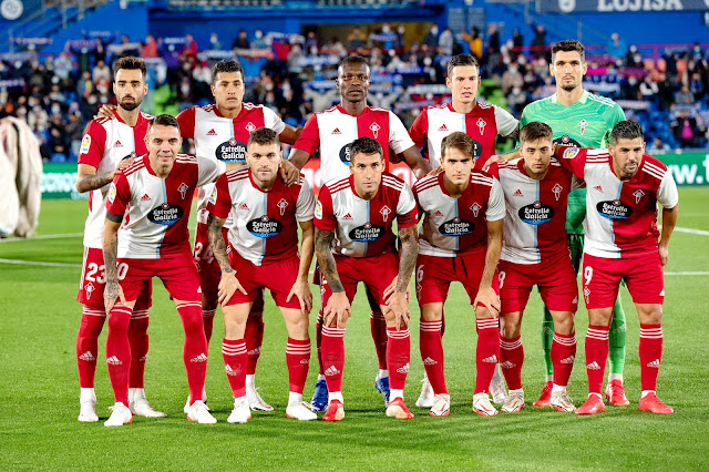 REAL CLUB CELTA DE VIGO. Temporada 2021-22. Brais Méndez, Murillo, Aidoo, Santi Mina, Dituro. Iago Aspas, Javi Galán, Hugo Mallo, Denis Suárez, Fran Beltrán, Nolito. GETAFE C. F. 0 REAL CLUB CELTA DE VIGO 3. 25/19/2021. Campeonato de Liga de 1ª División, jornada 10. Getafe, Madrid, Coliseum Alfonso Pérez. GOLES: 0-1: 55’, Santi Mina. 0-2: 58’, Iago Aspas. 0-3: 73’, Santi Mina.