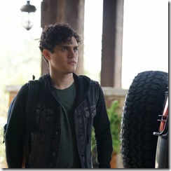 1x01_Legacies-Landon_2