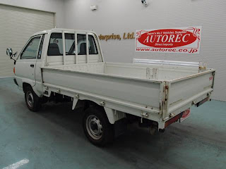 1994 Toyota Townace truck to Durban for Zimbabwe