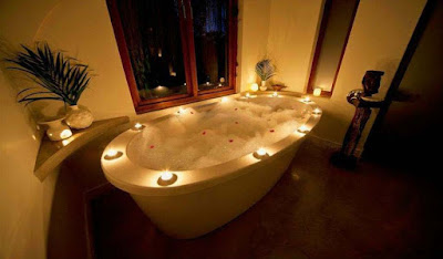 lovely-bath-tub-image