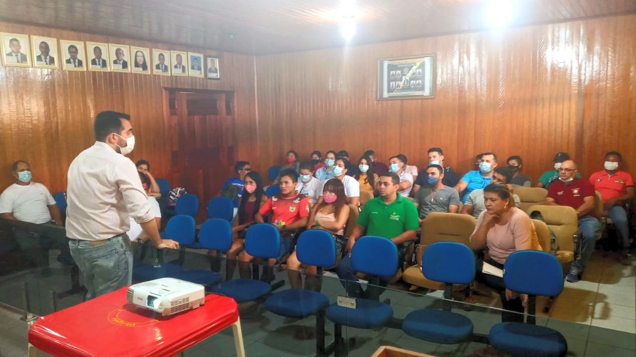 Amac realiza curso de capacitação para servidores em Santa Rosa do Purus