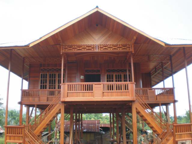 The Artistict Place Rumah  Panggung Kayu  dan Modern